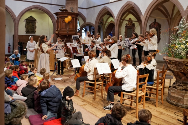 tl_files/bilder_archiv/Bilder 2013/Kinderkonzert Bach2.jpg KinderkonzertBach2